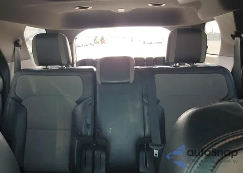 2017 Ford Explorer Xlt z USA, uszkodzony, nr VIN 1FM5K8D81HGA05513